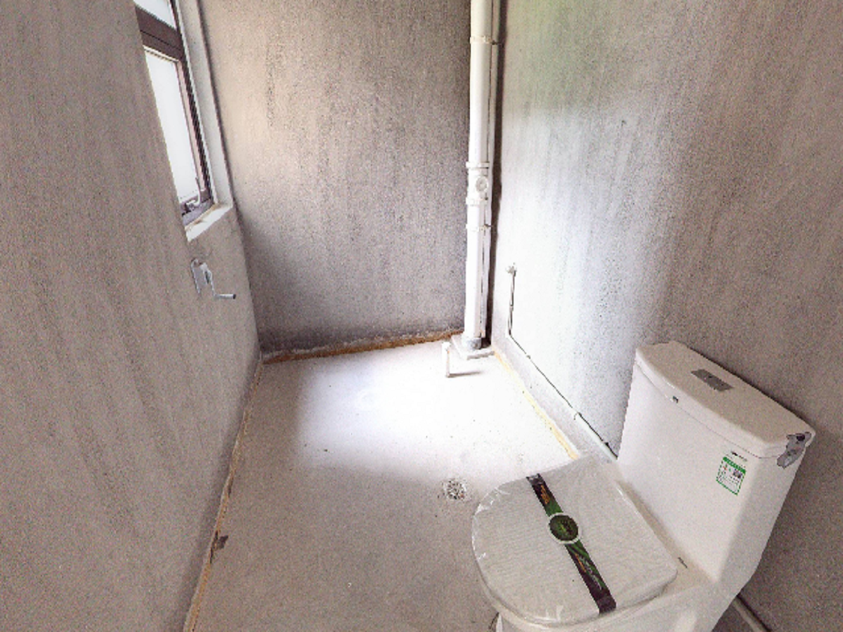 山芝庄新苑 3室2厅2卫 93.00m&sup2;