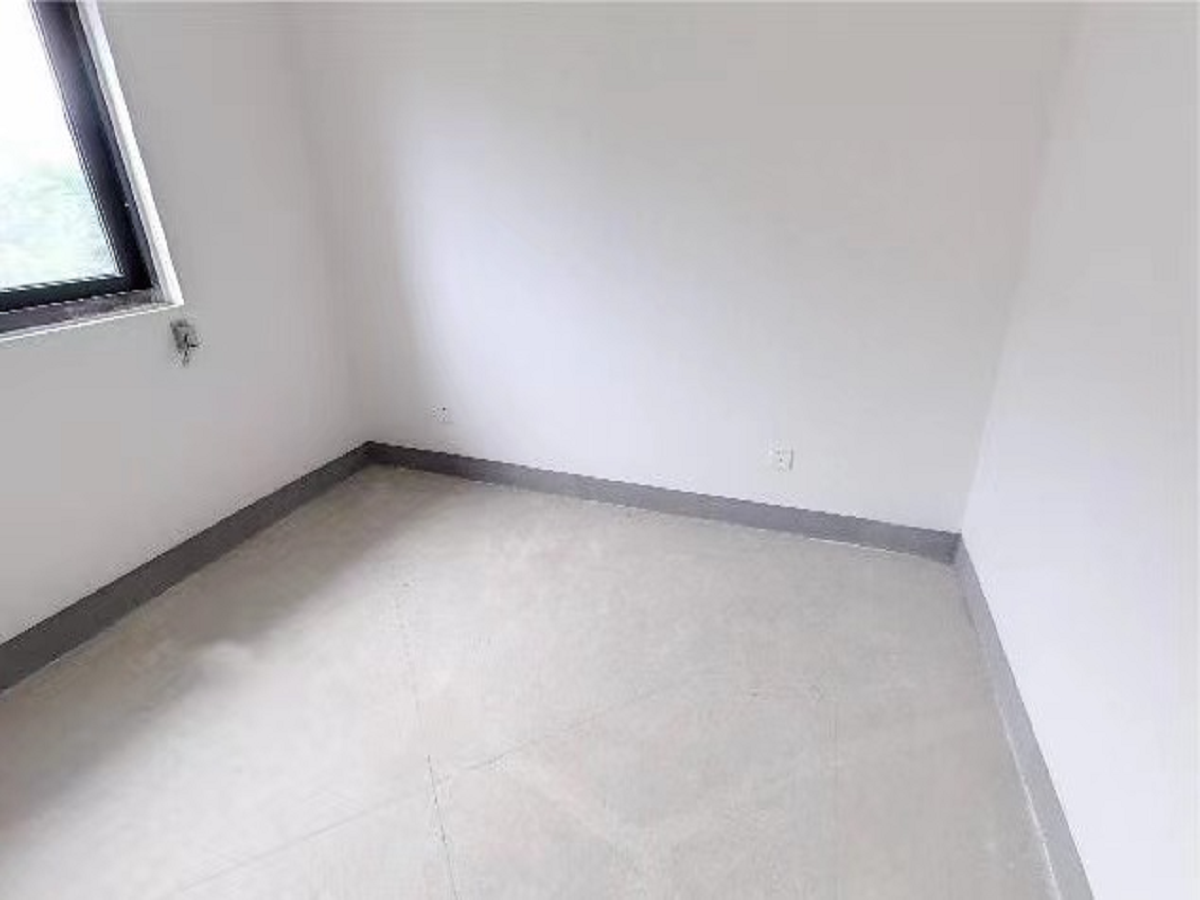 山芝庄新苑 3室2厅2卫 93.00m&sup2;