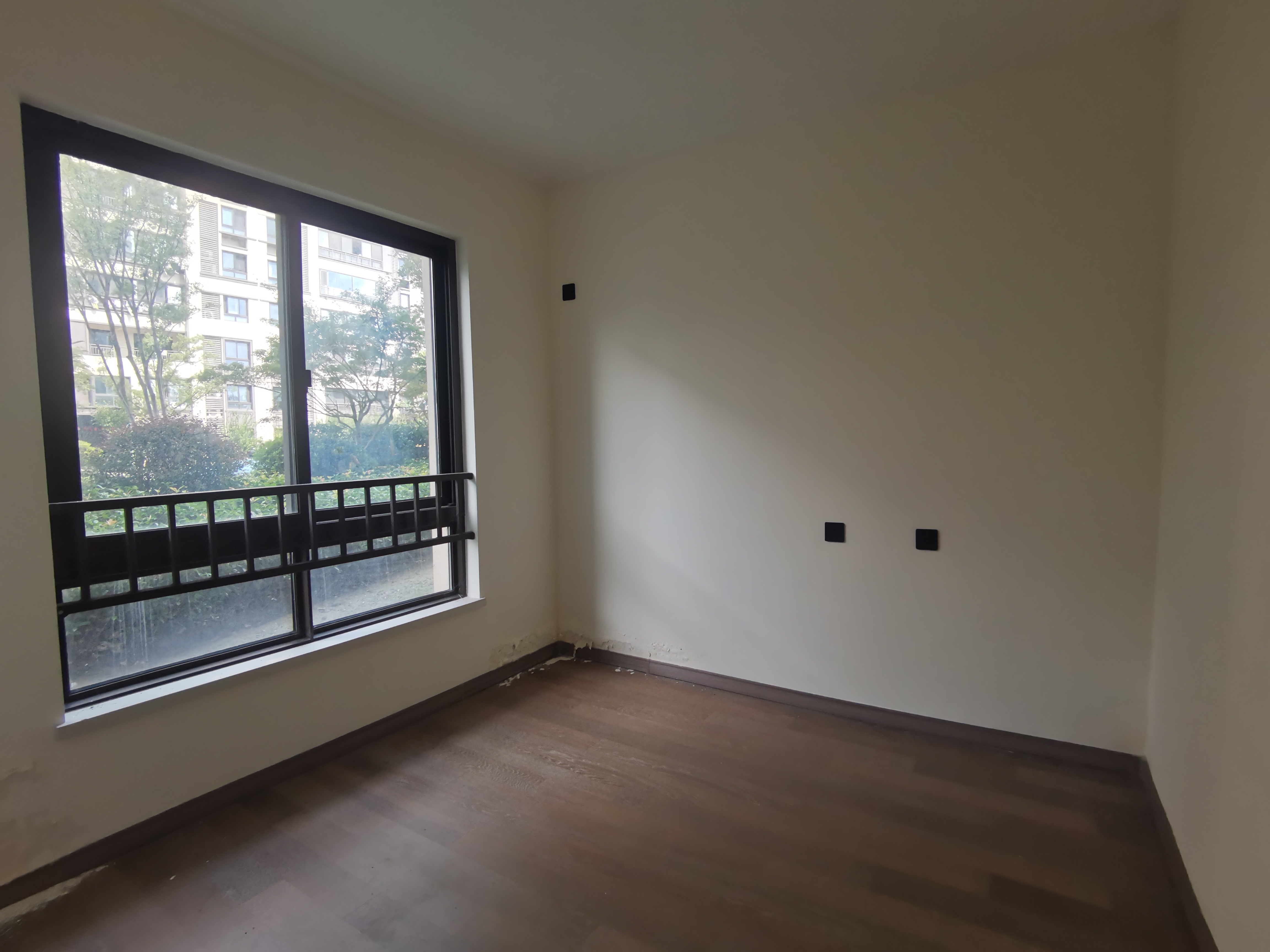 湖山源著 2室2厅2卫 98m&sup2;