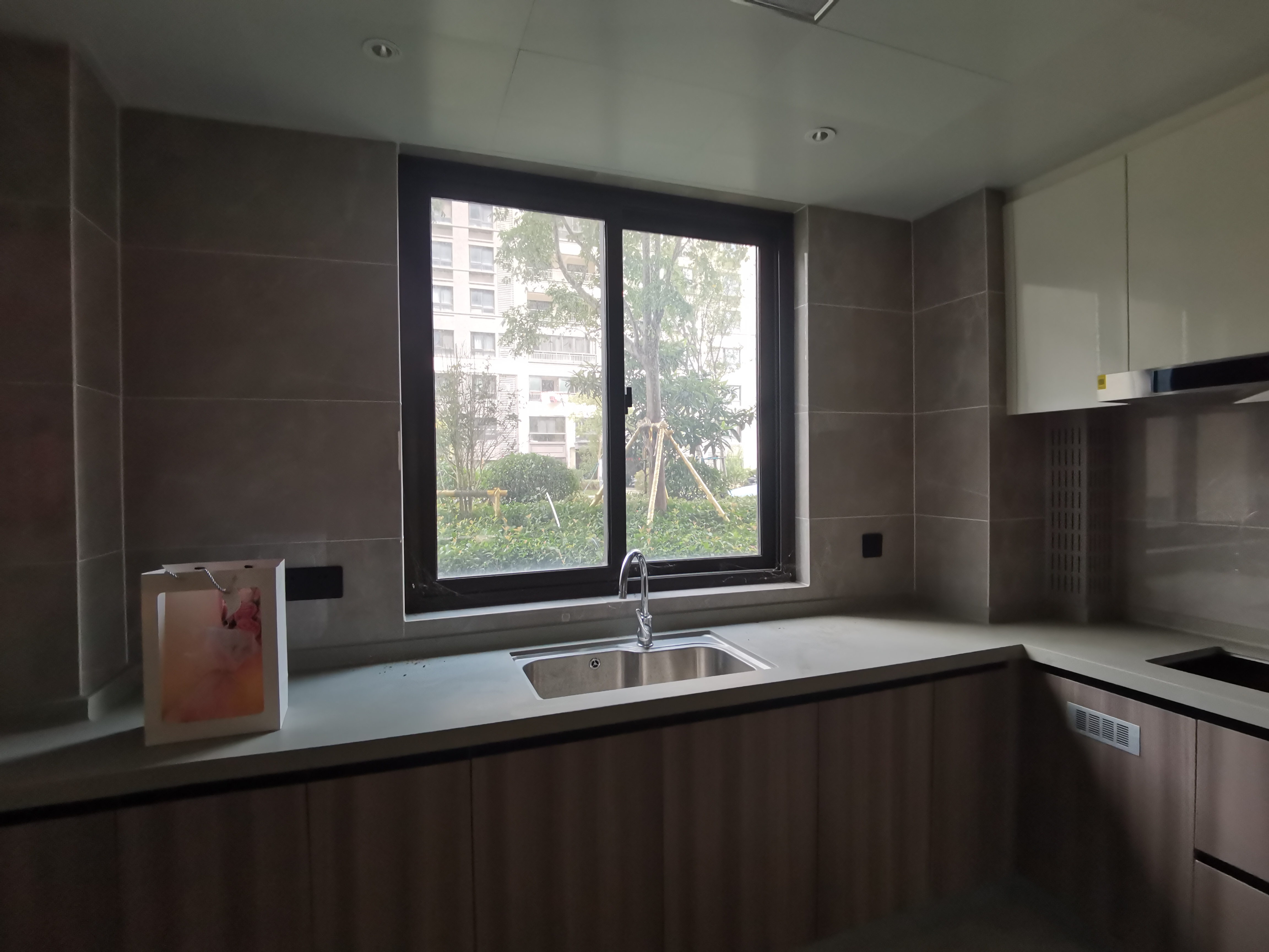 湖山源著 2室2厅2卫 98m&sup2;