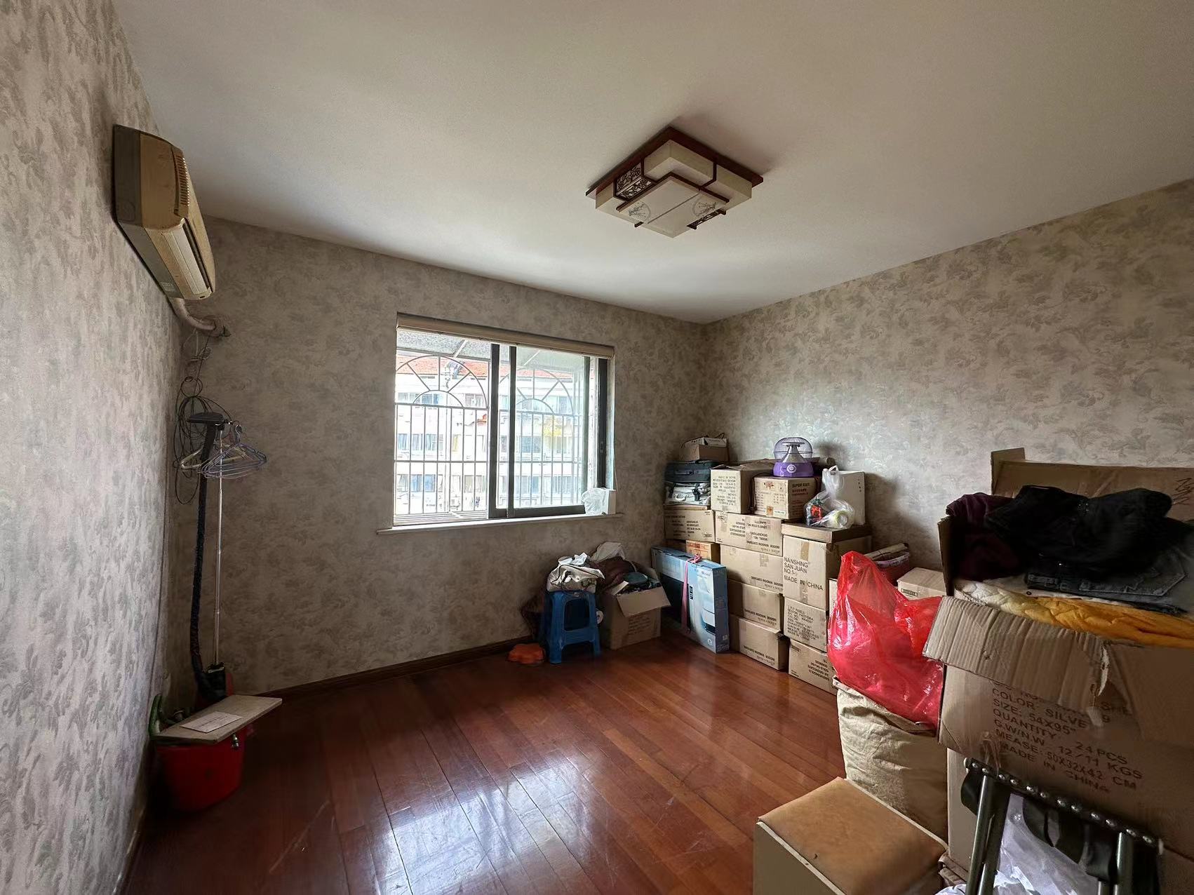 通州花苑 4室2厅2卫 151m&sup2;