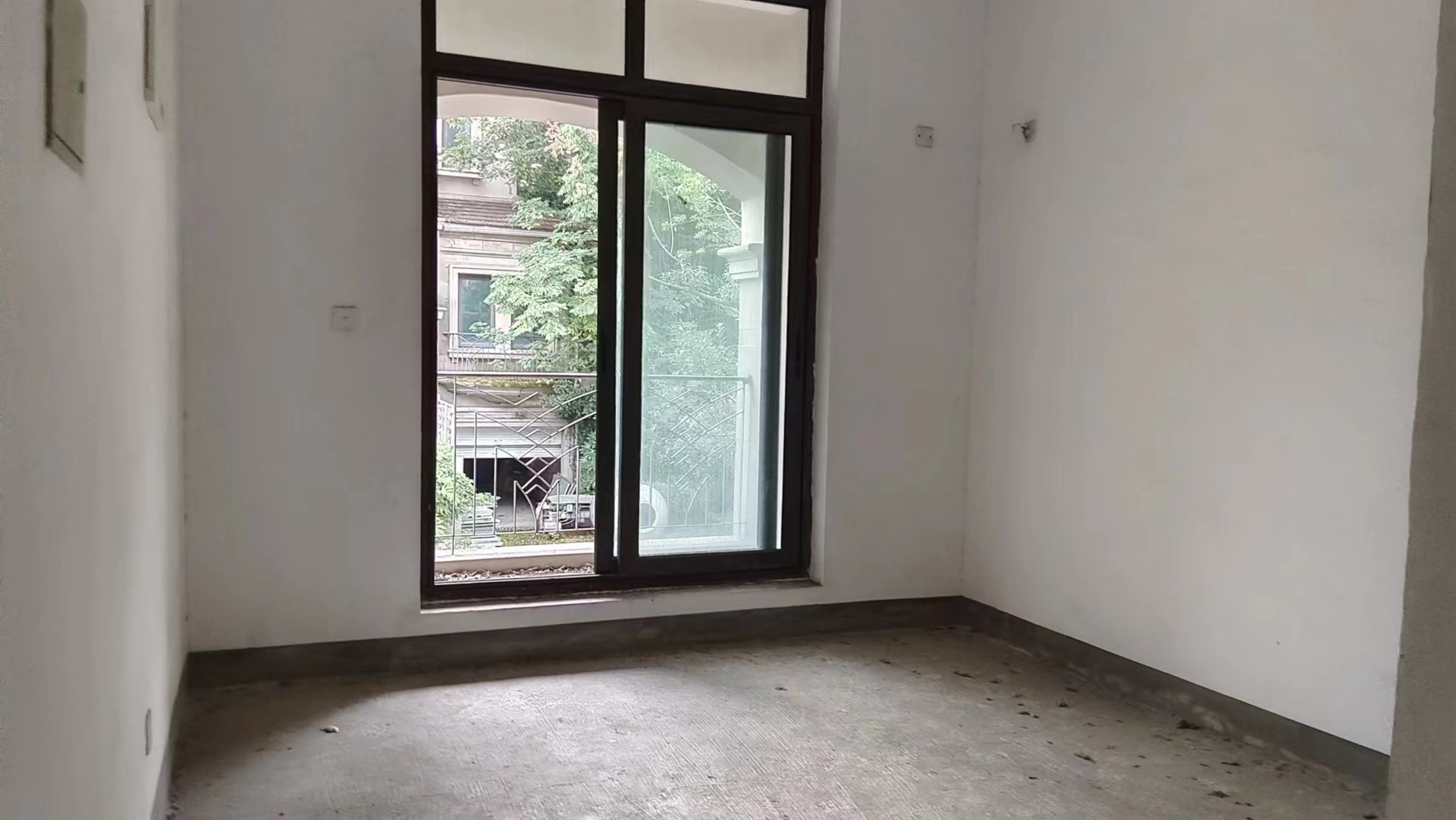 独栋