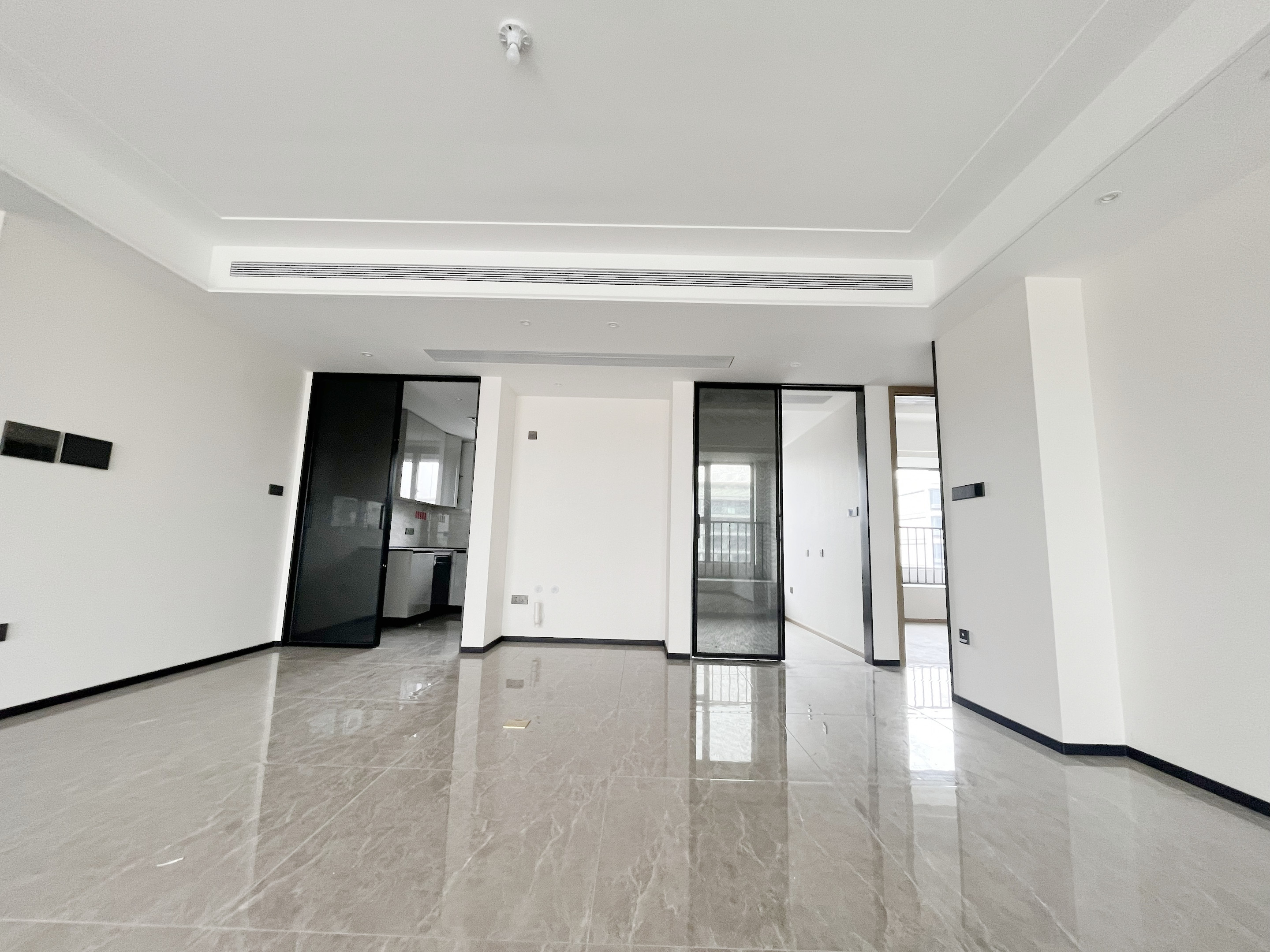 万科方圆 4室2厅2卫 160m&sup2;