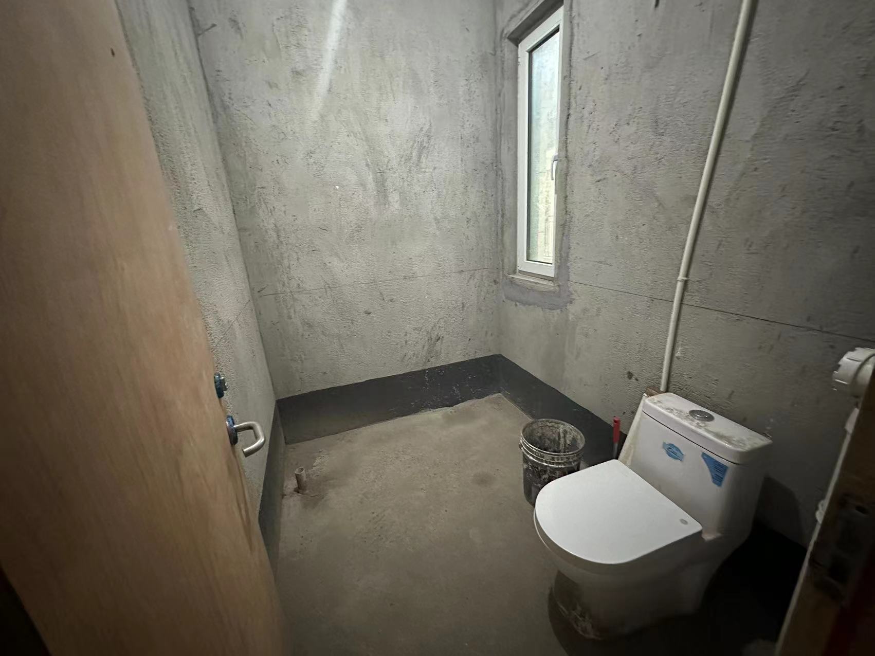 佳源都市 3室2厅2卫 111m&sup2;