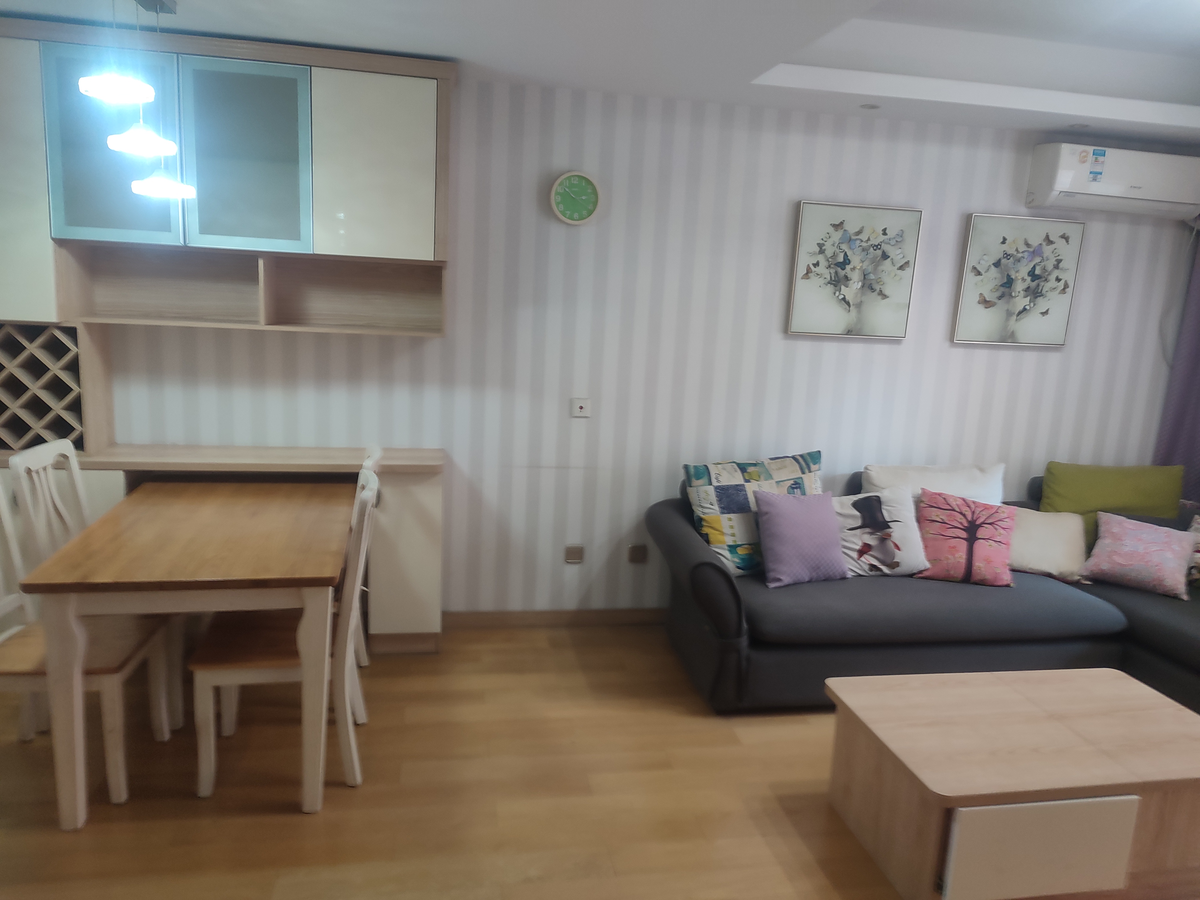 万科濠河传奇 2室2厅1卫 90.00m²