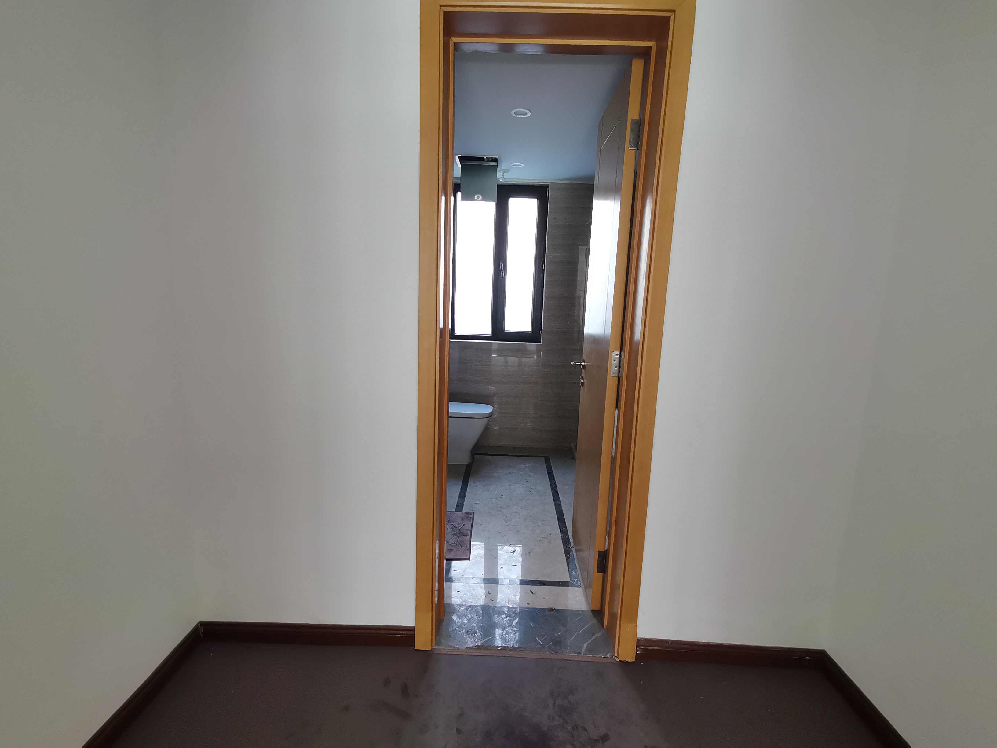 富力院士廷 4室2厅2卫 171m&sup2;