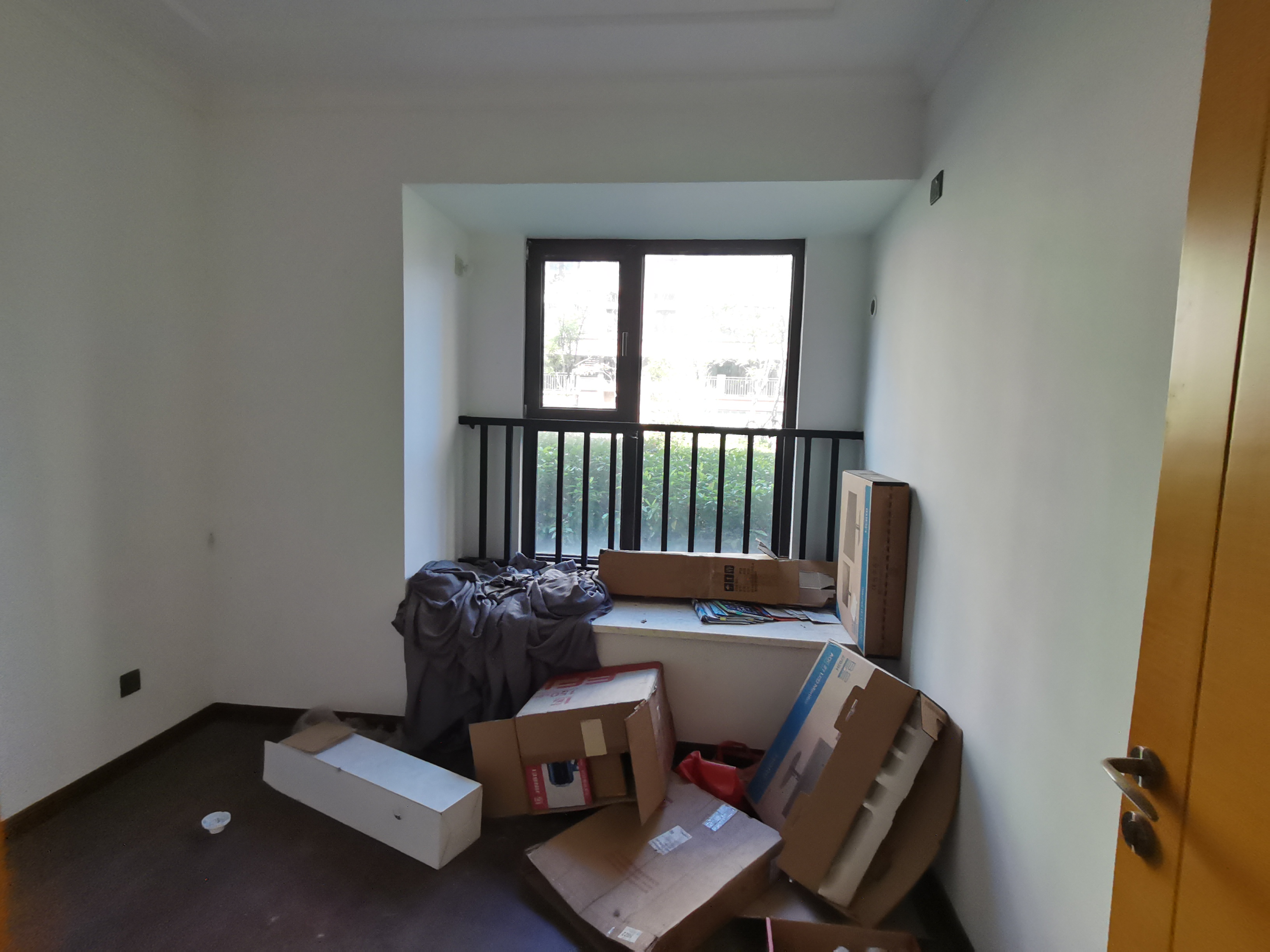 富力院士廷 4室2厅2卫 171m&sup2;