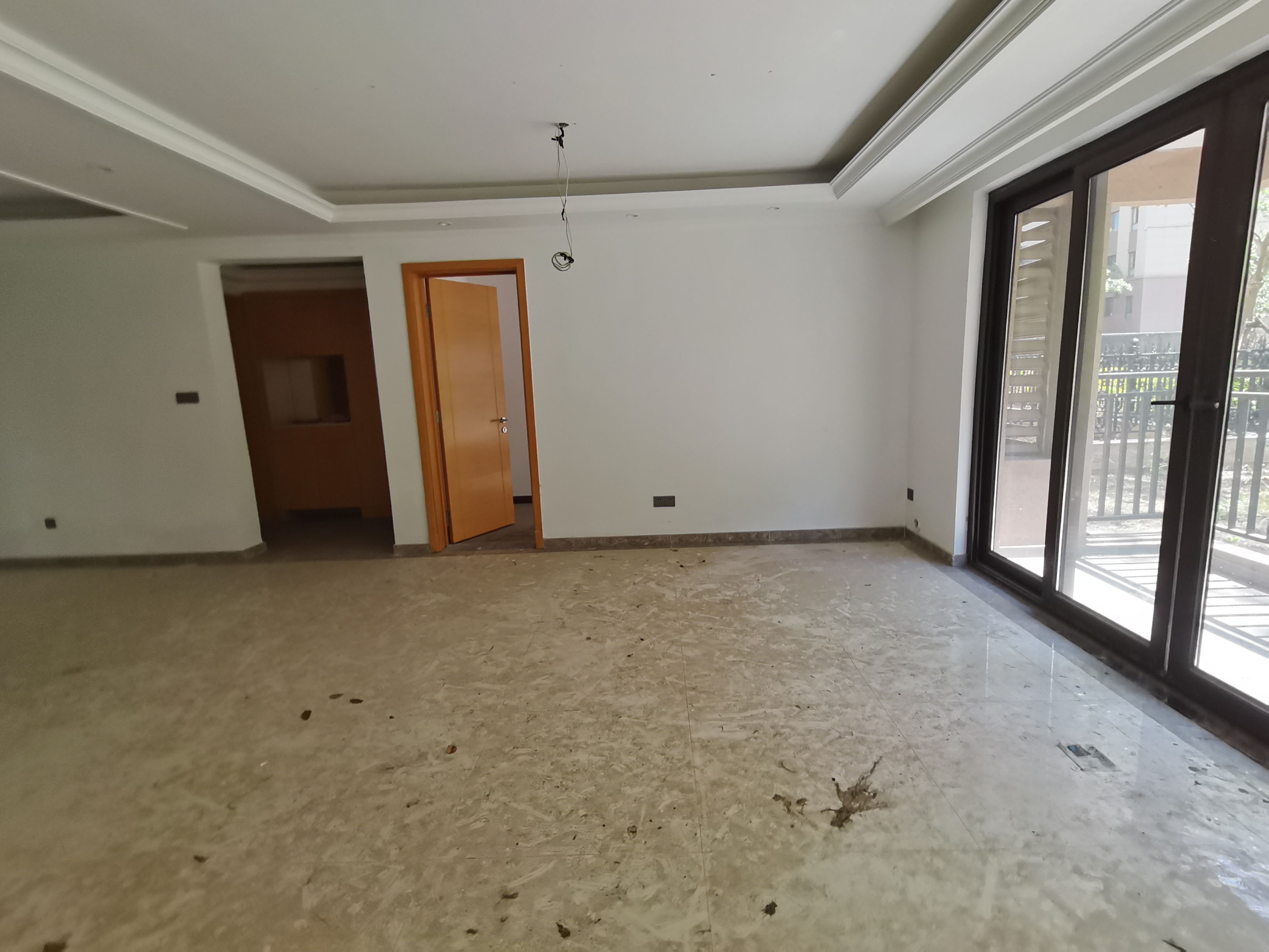富力院士廷 4室2厅2卫 171m&sup2;