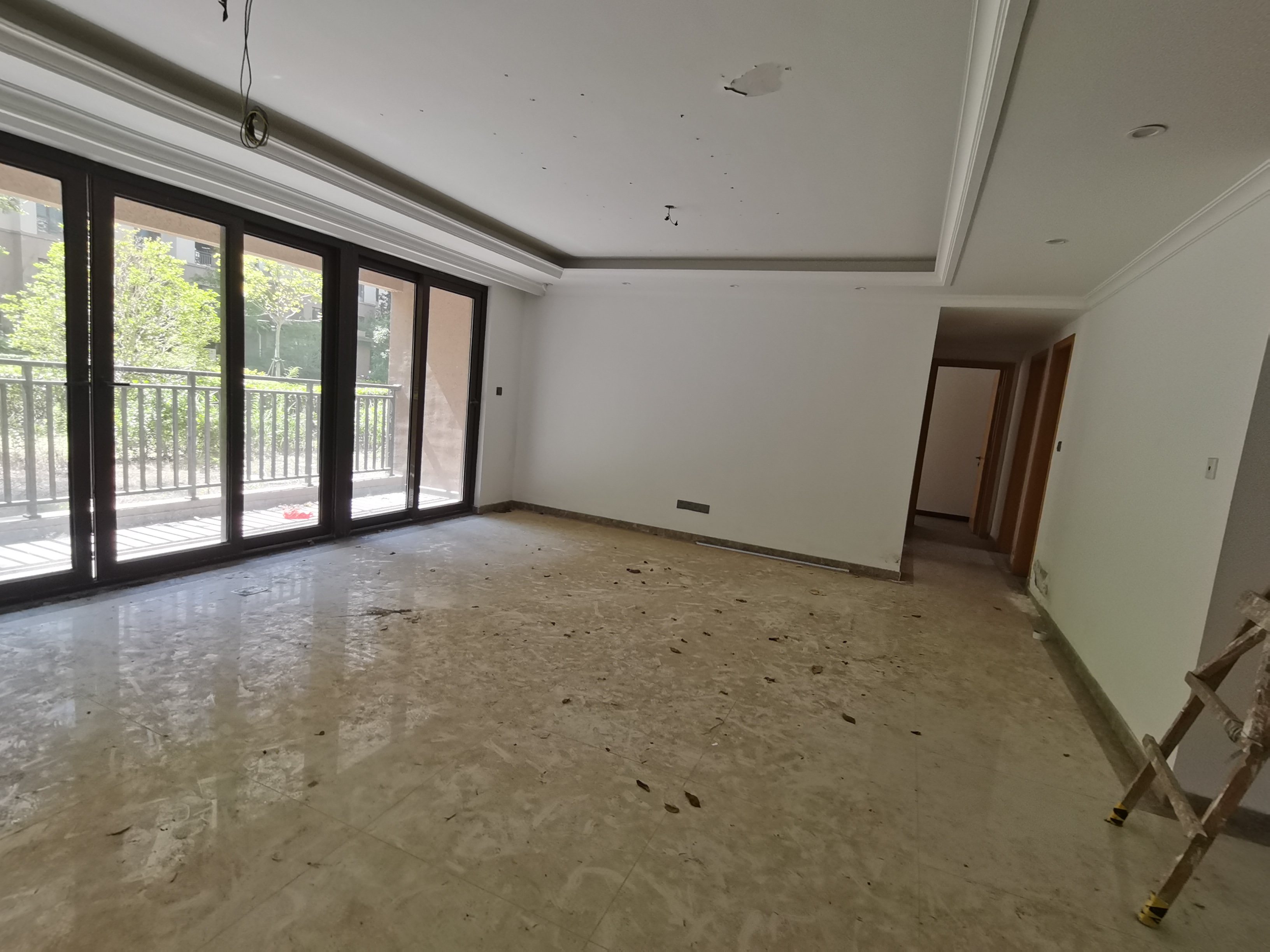 富力院士廷 4室2厅2卫 171m&sup2;