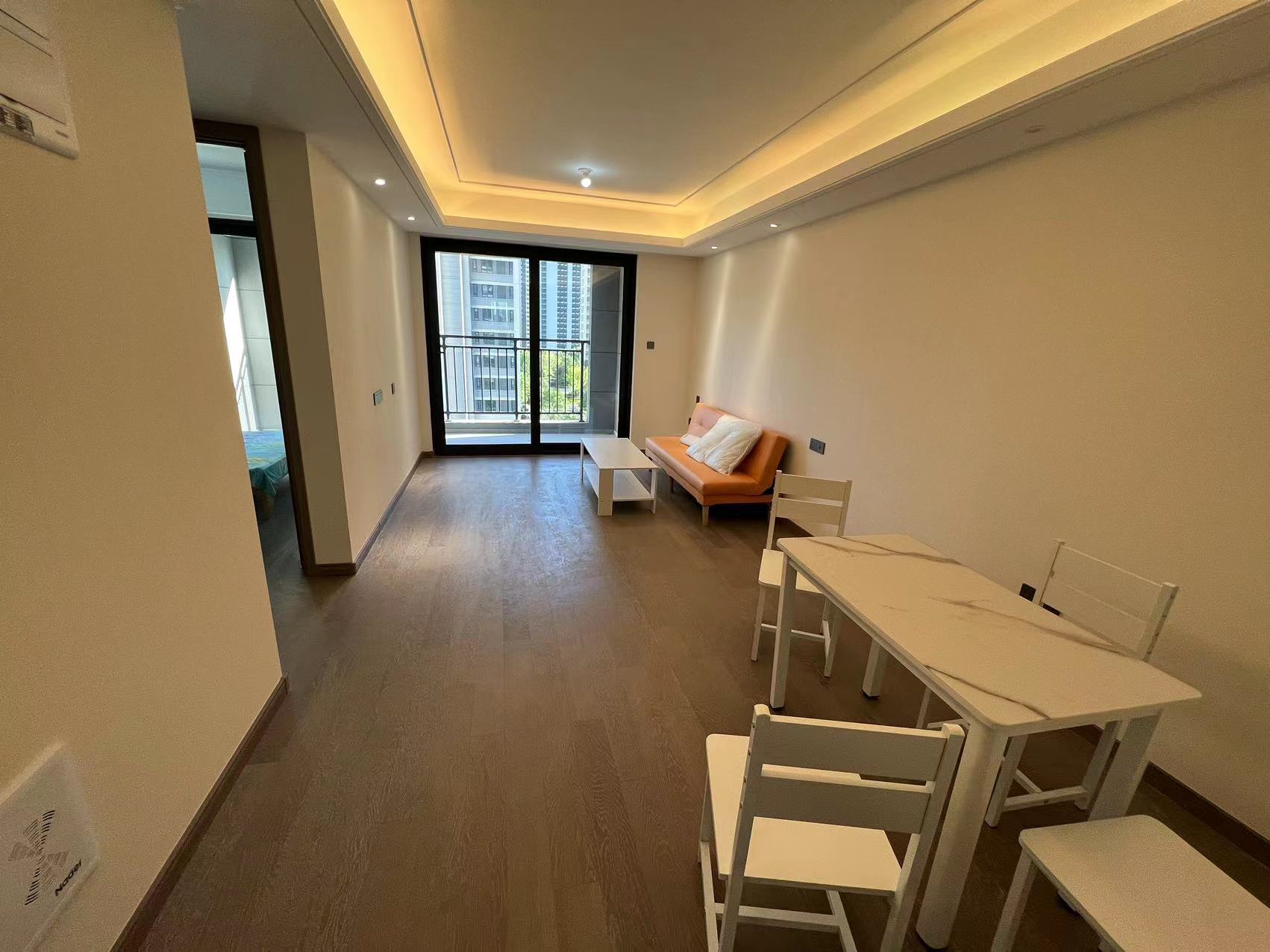 万科未来之光 3室2厅1卫 97m&sup2;