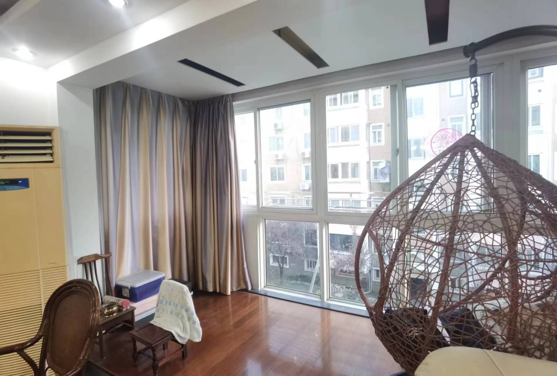 东昇花园 4室2厅1卫 147.89m&sup2;