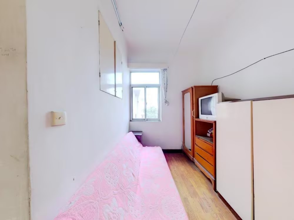解放新村 3室1厅1卫 61m&sup2;