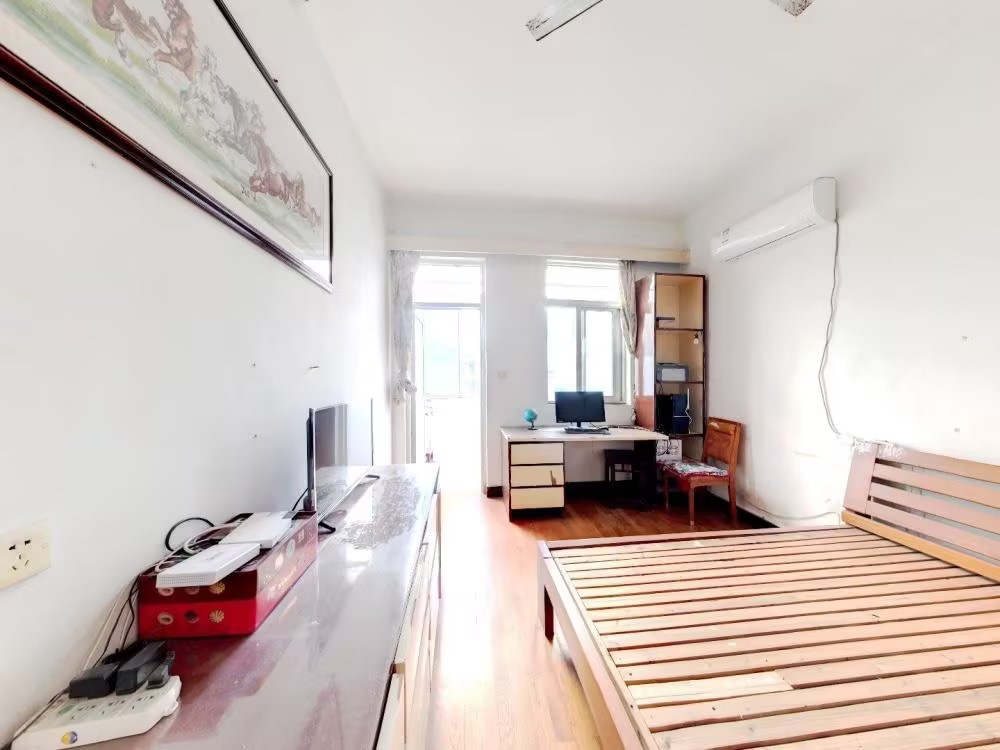解放新村 3室1厅1卫 61m&sup2;