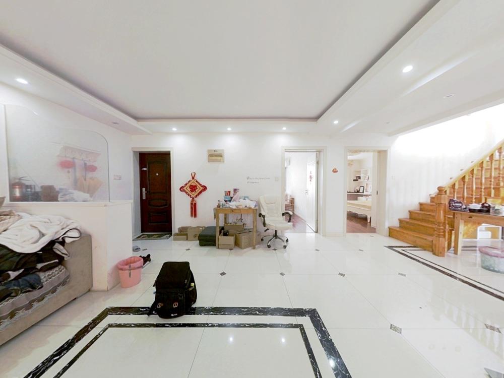 世纪新城 4室2厅1卫 189m&sup2;