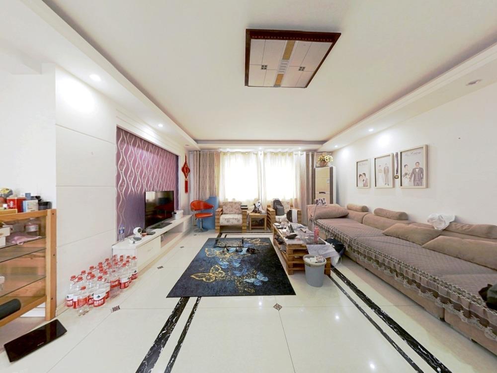 世纪新城 4室2厅1卫 189m&sup2;