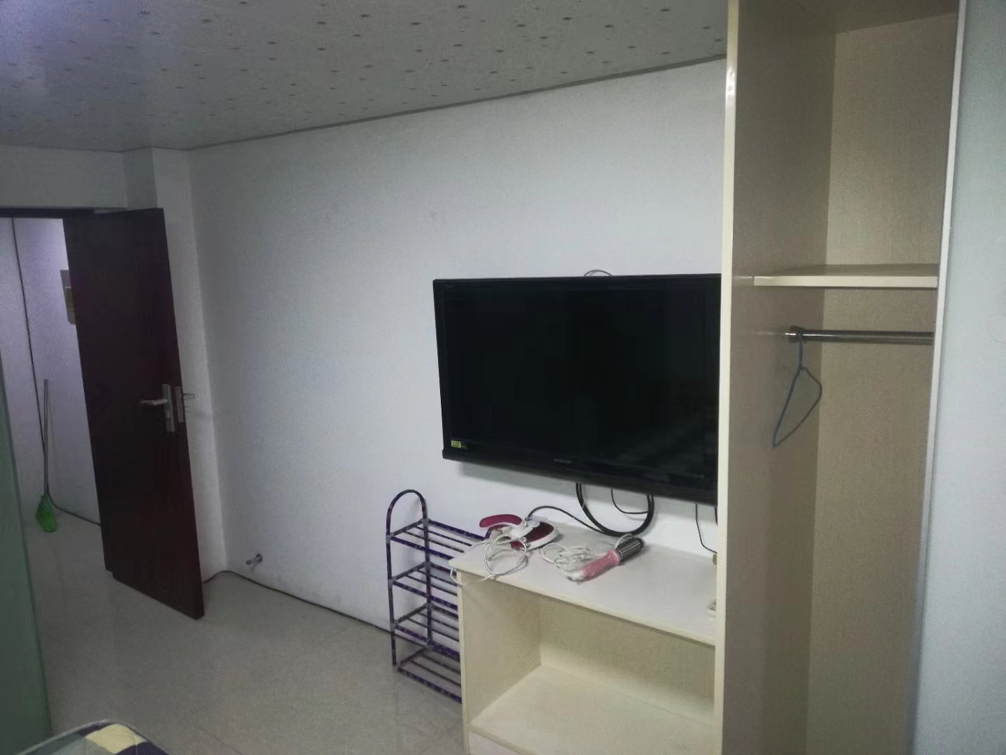 宏景大厦 1室1厅1卫 33m&sup2;