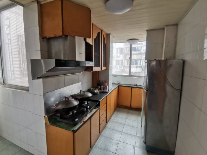 姚港路2号 2室1厅1卫 76m&sup2;