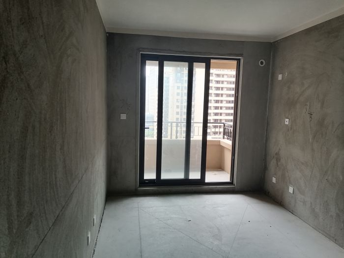 保利香槟国际 4室2厅2卫 156.5m&sup2;
