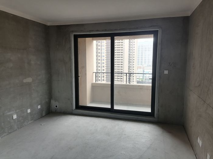 保利香槟国际 4室2厅2卫 156.5m&sup2;
