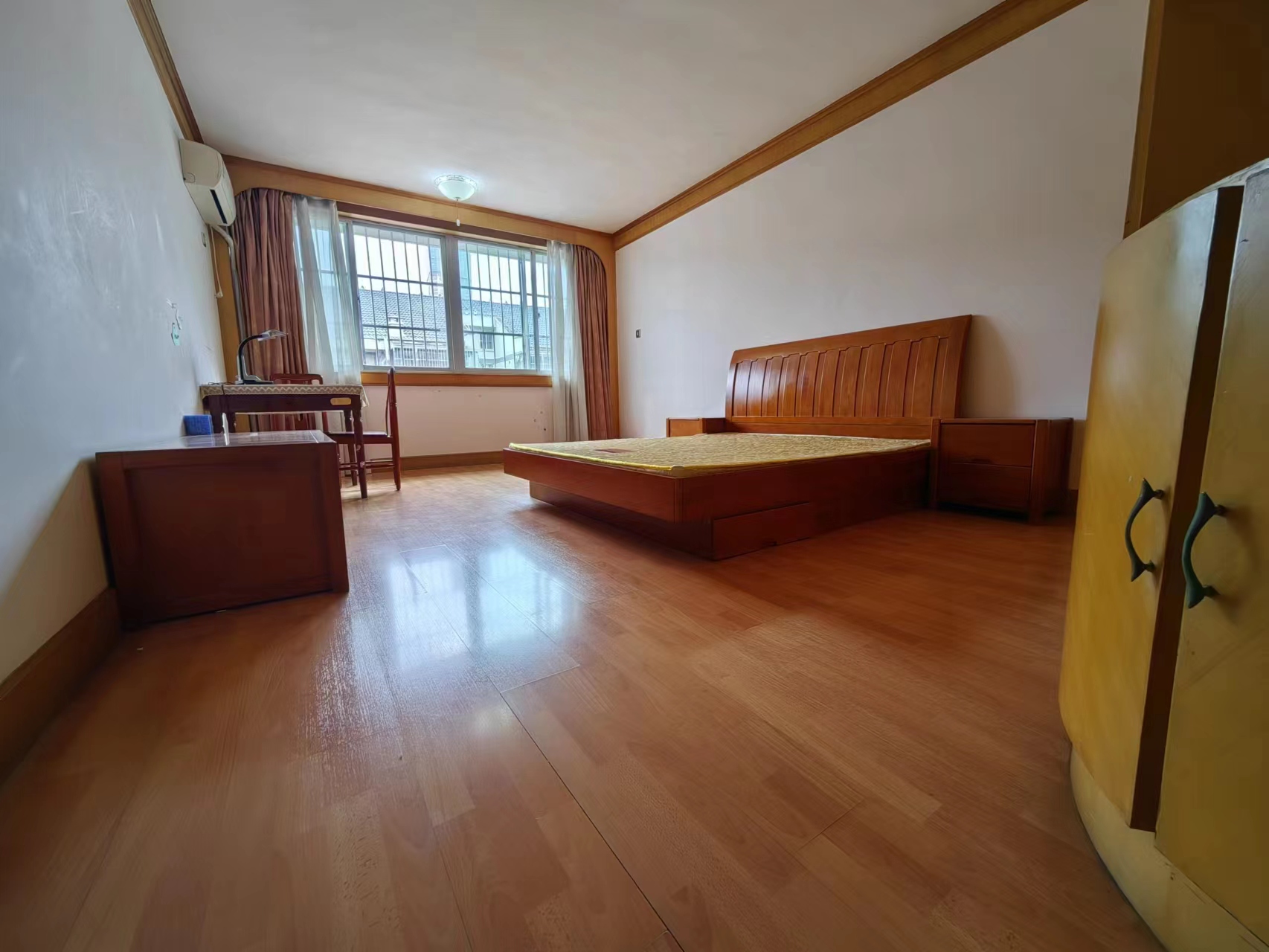 学田苑 4室2厅2卫 157.52m&sup2;
