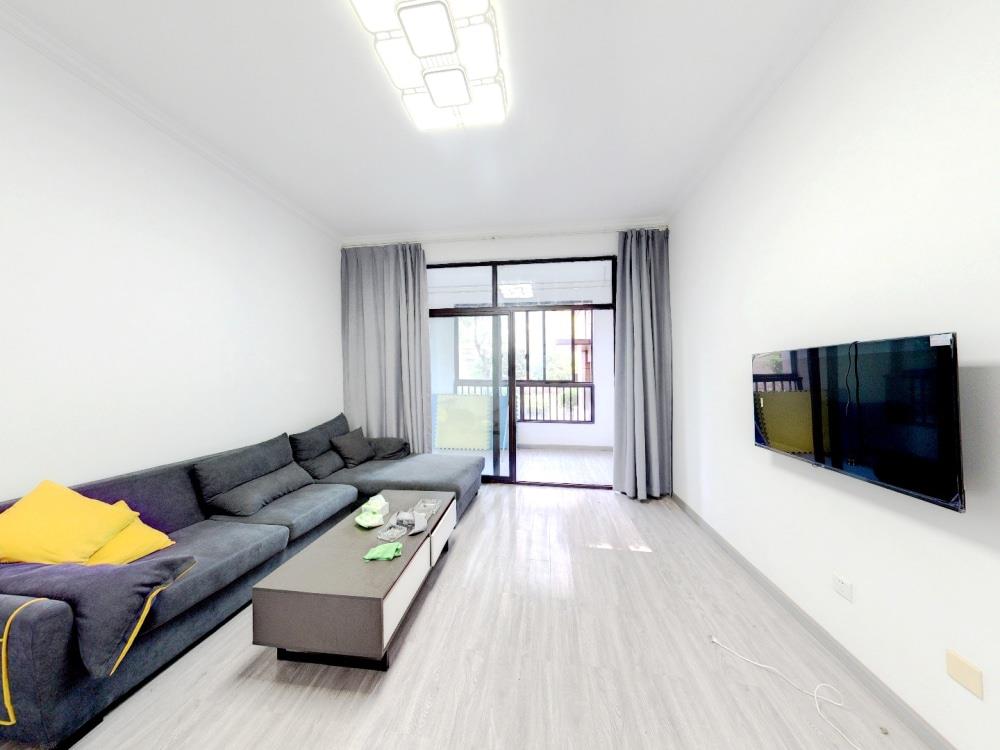 万濠山庄 3室2厅2卫 140m²