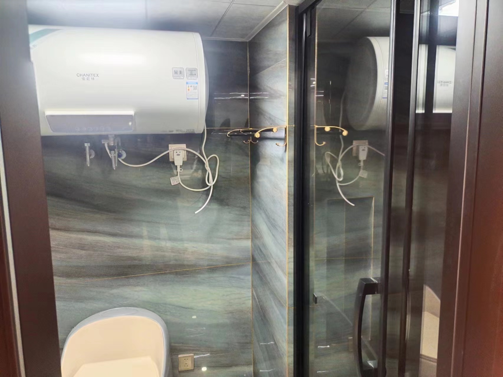 富力广场 2室1厅1卫 47m&sup2;