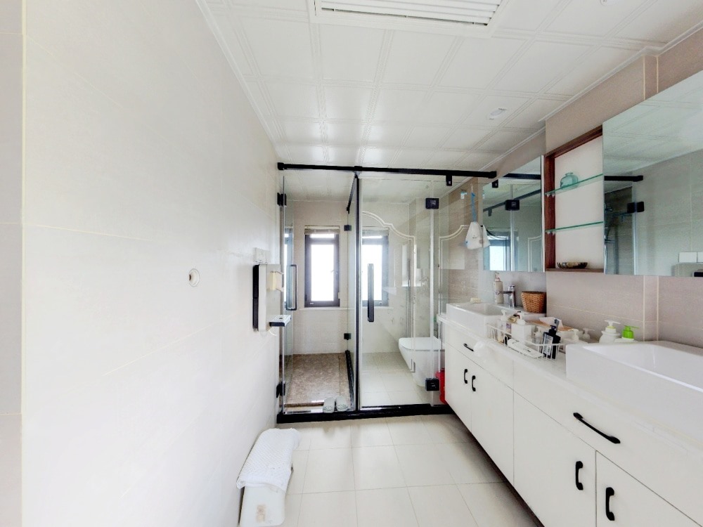 山水壹号 4室2厅3卫 362m&sup2;