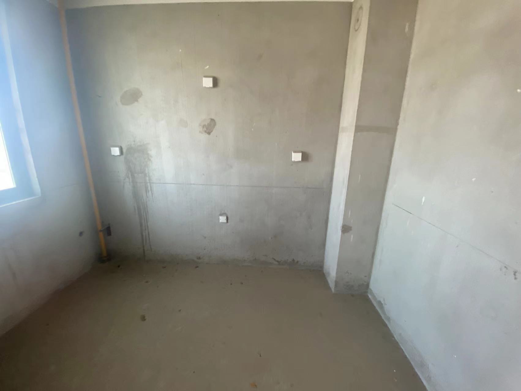 江海皇都私家花园 3室2厅2卫 147m&sup2;