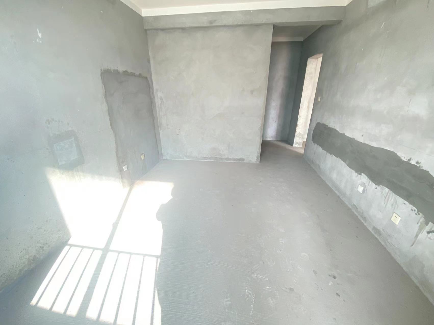 江海皇都私家花园 3室2厅2卫 147m&sup2;