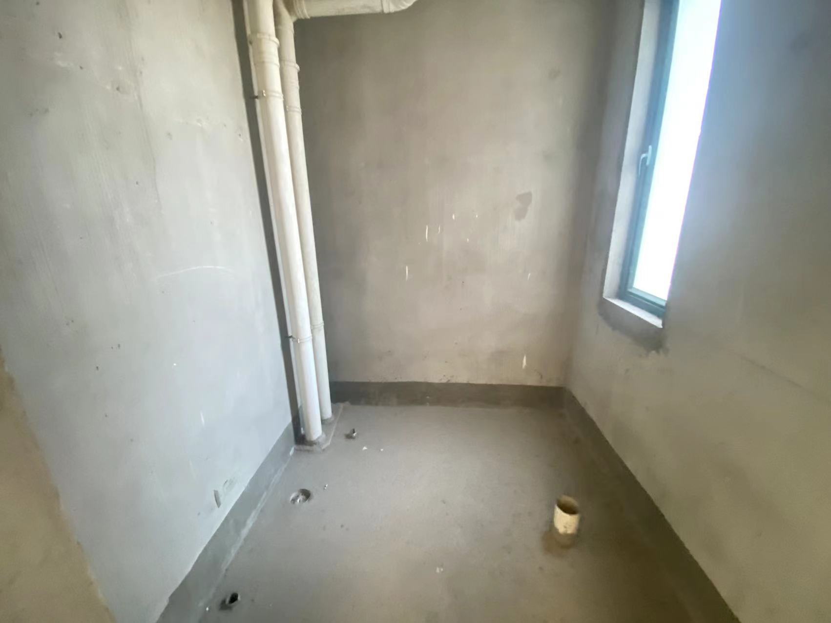 江海皇都私家花园 3室2厅2卫 147m&sup2;