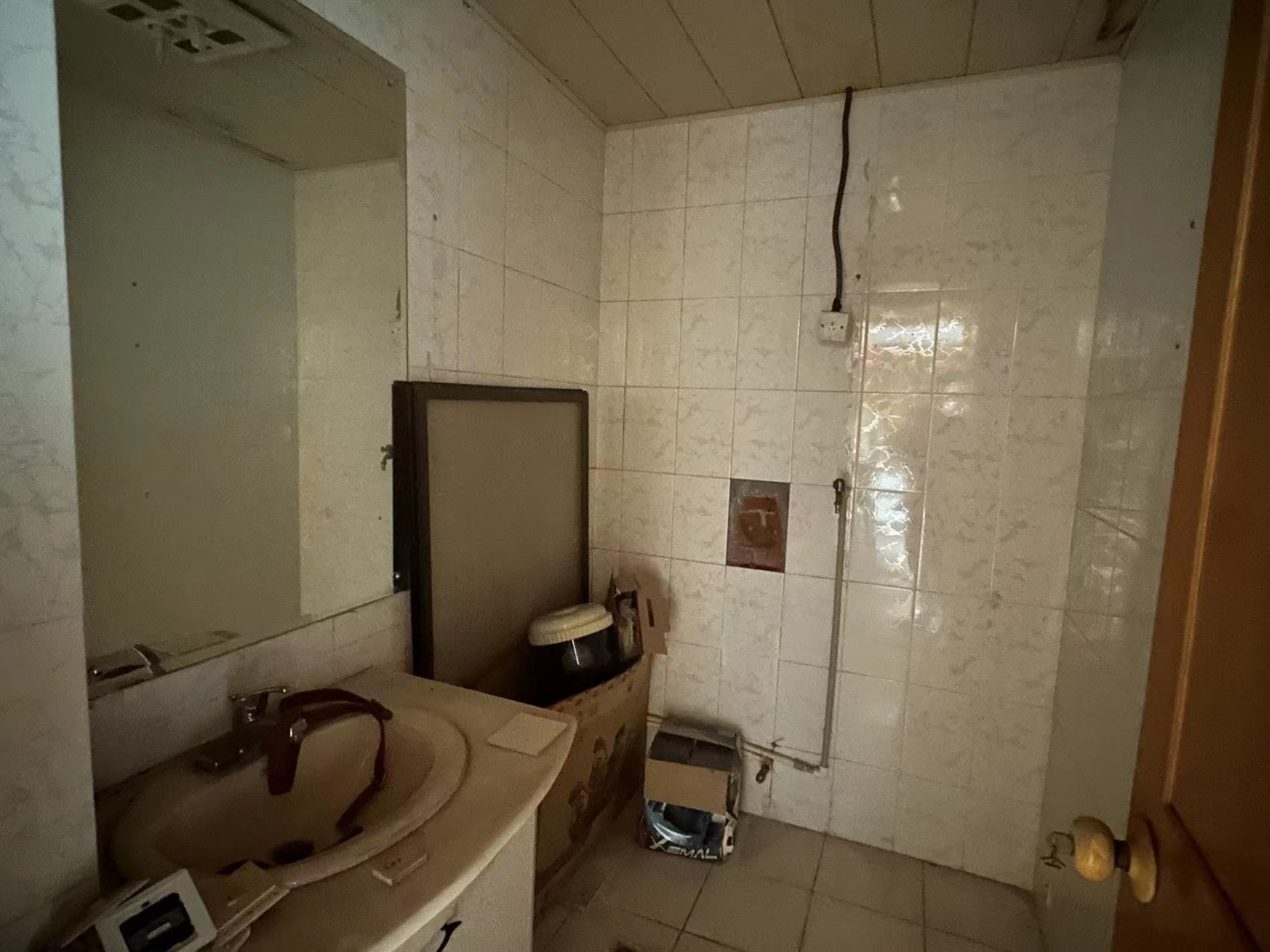 通州花苑 4室2厅2卫 137.5m²