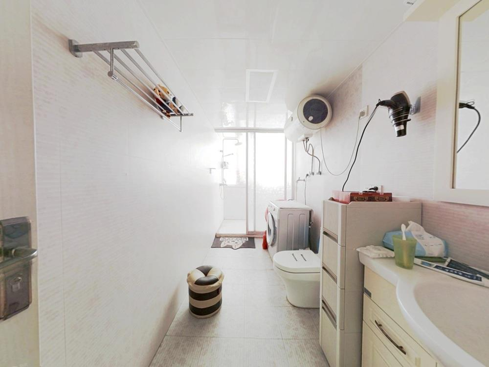 世纪新城 4室2厅1卫 189.00m&sup2;
