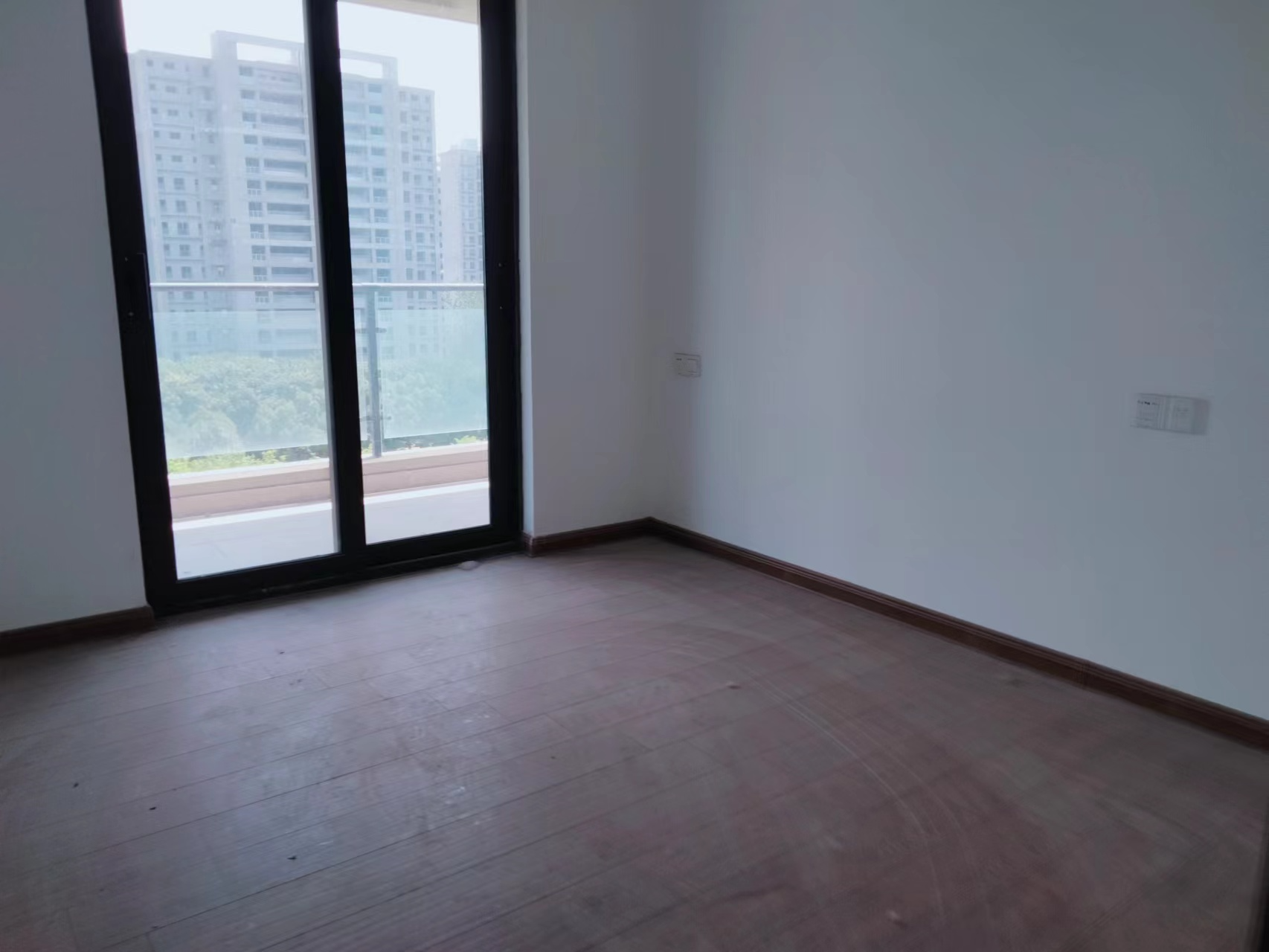 碧桂园时代悦城 3室2厅2卫 114m&sup2;