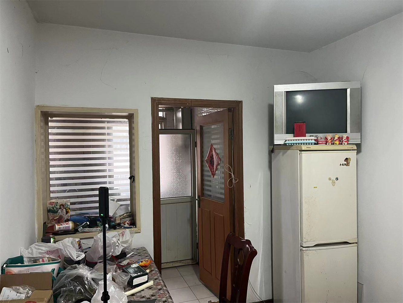 地区机关宿舍 2室1厅1卫 60m&sup2;