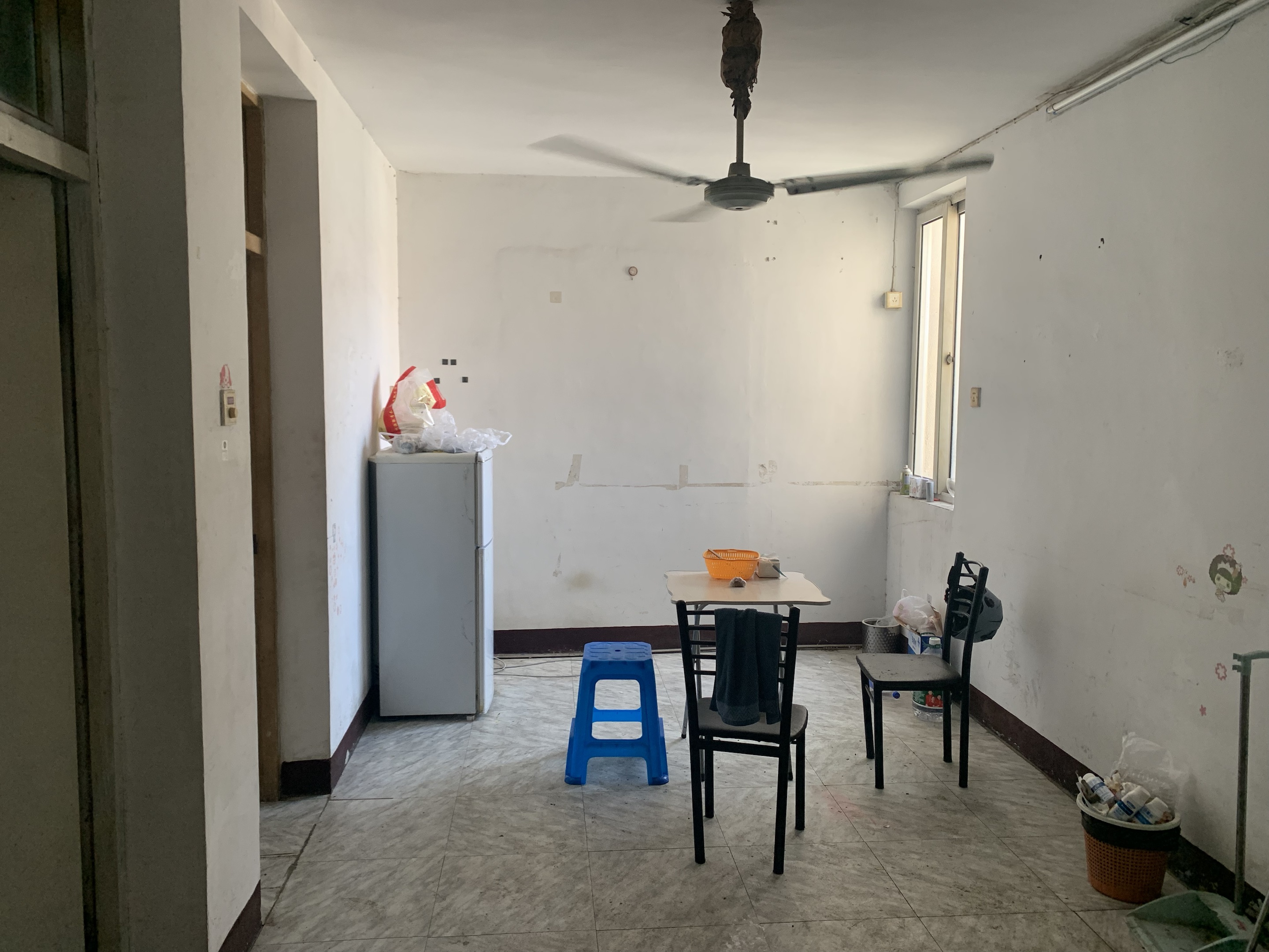 外滩小区 2室1厅1卫 68m&sup2;