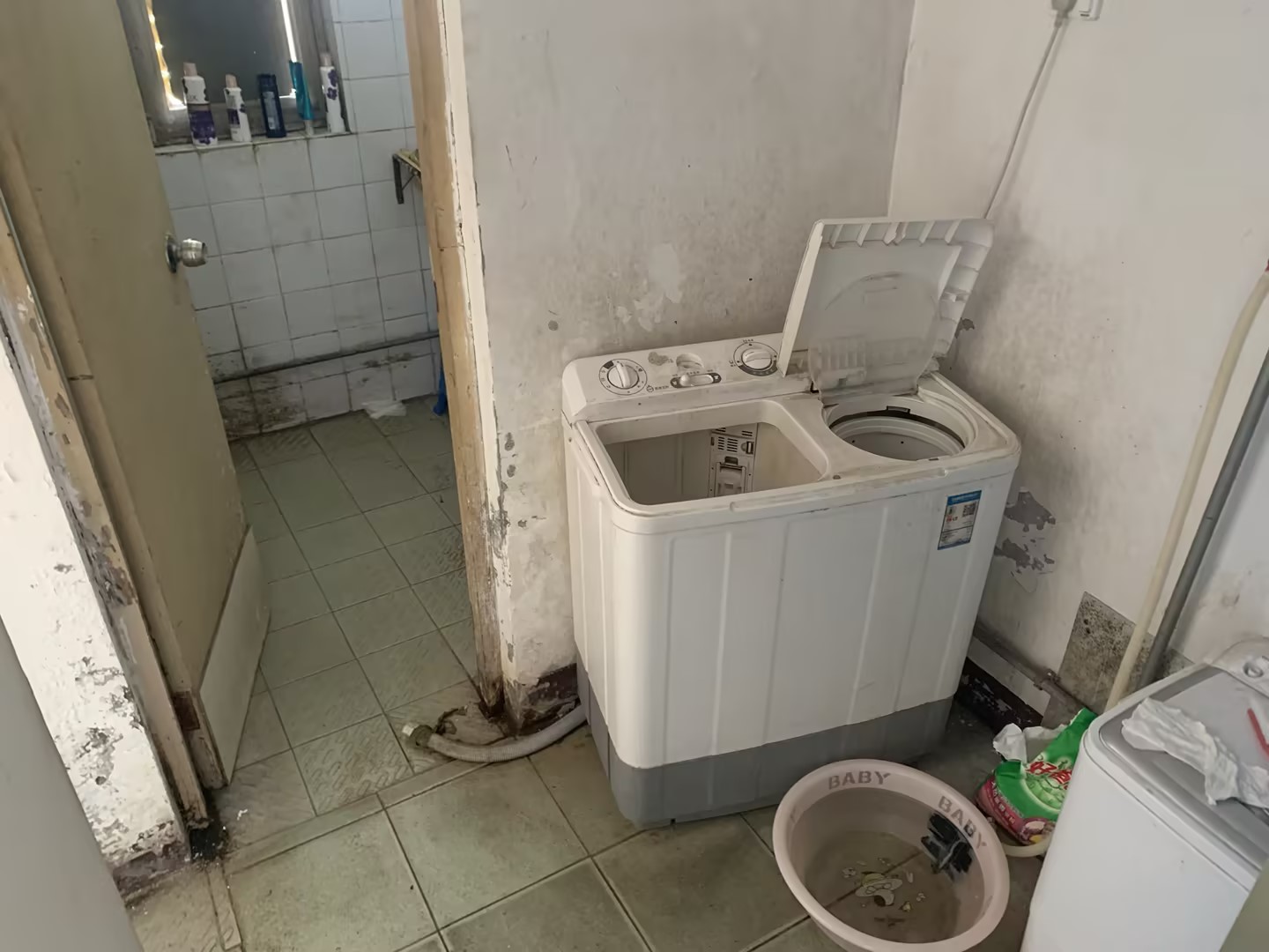 外滩小区 2室1厅1卫 68m&sup2;