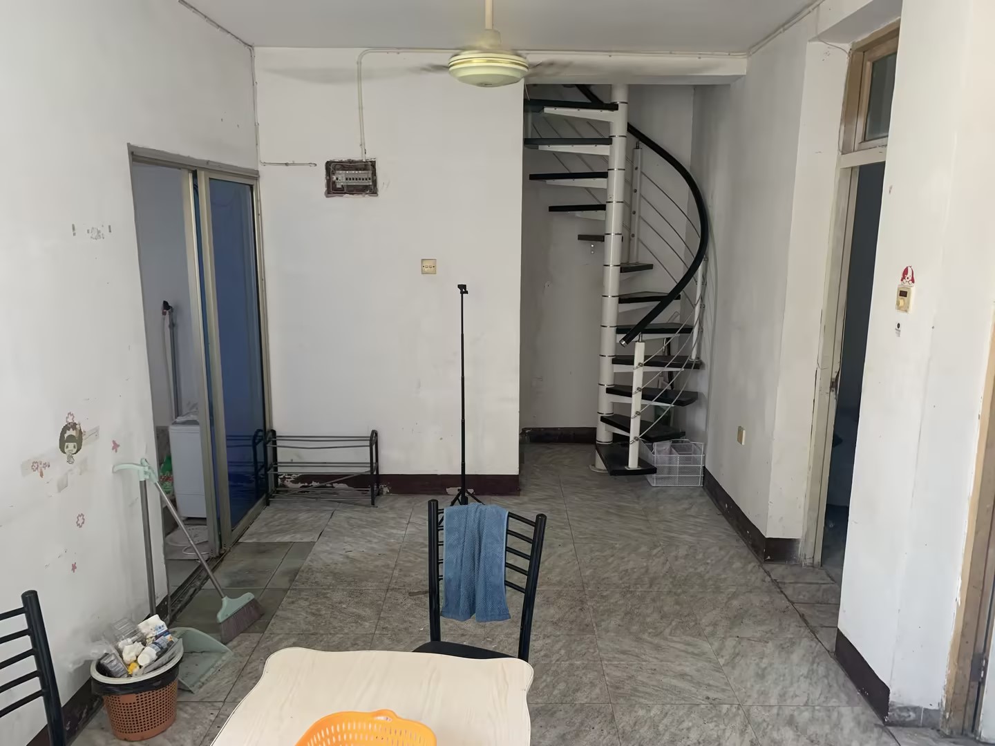 外滩小区 2室1厅1卫 68m&sup2;