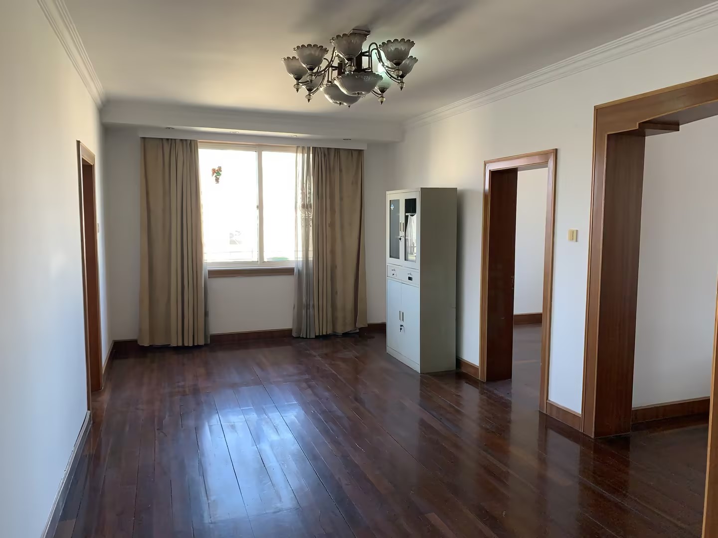 外滩小区 4室0厅0卫 171.00m&sup2;