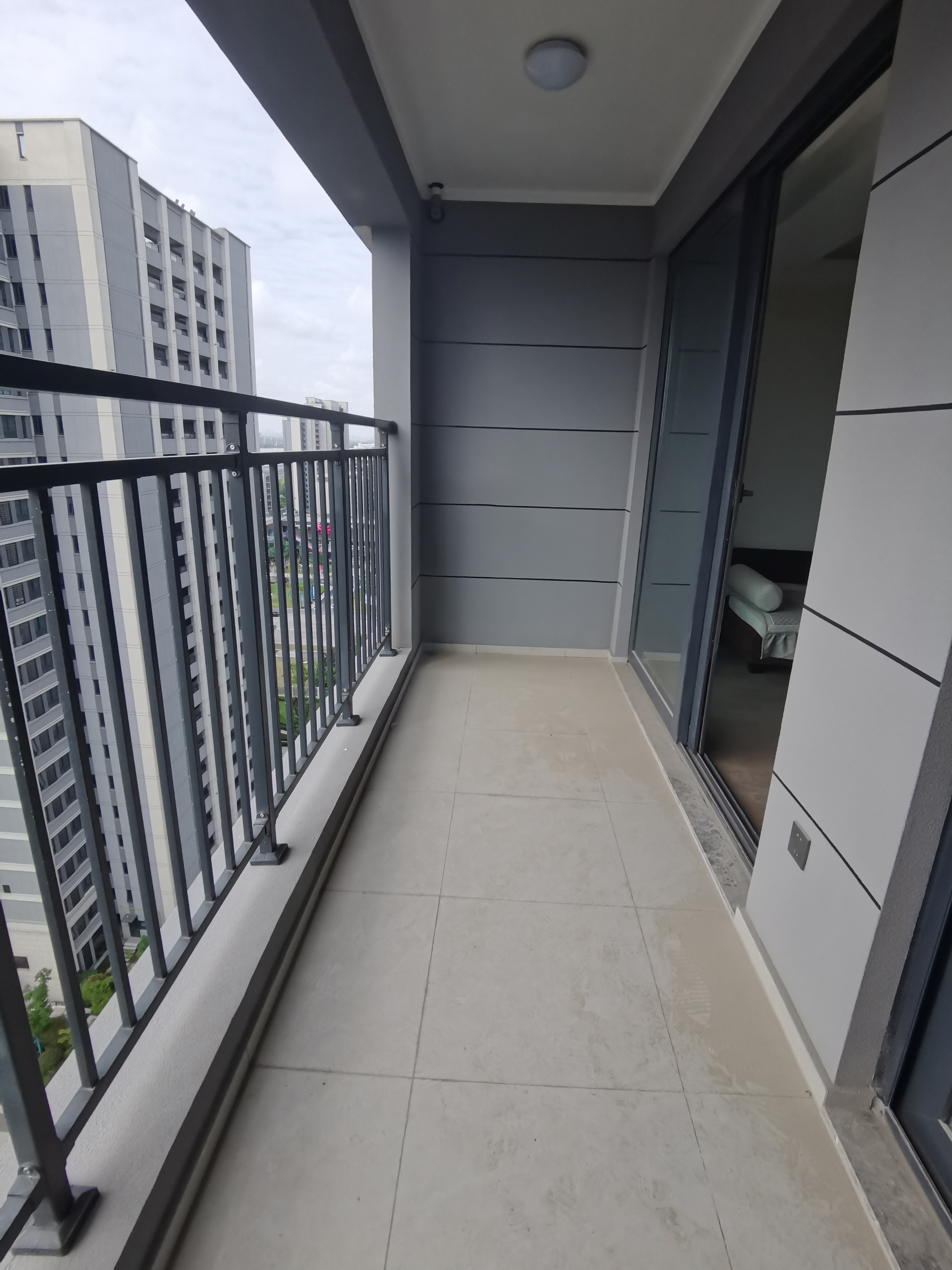 万科未来之光 3室2厅1卫 100m&sup2;