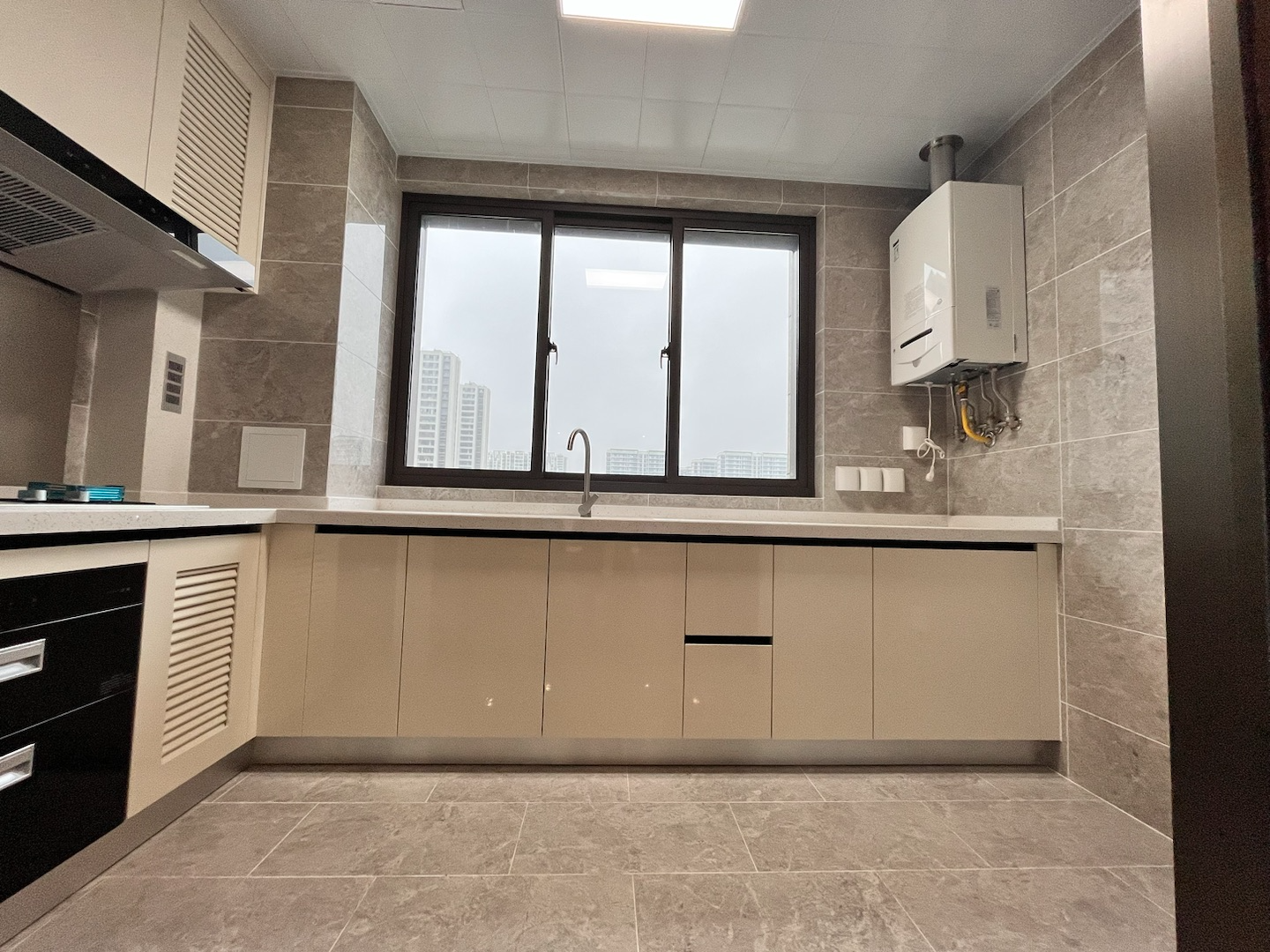 远创东樾 3室2厅2卫 124.04m&sup2;