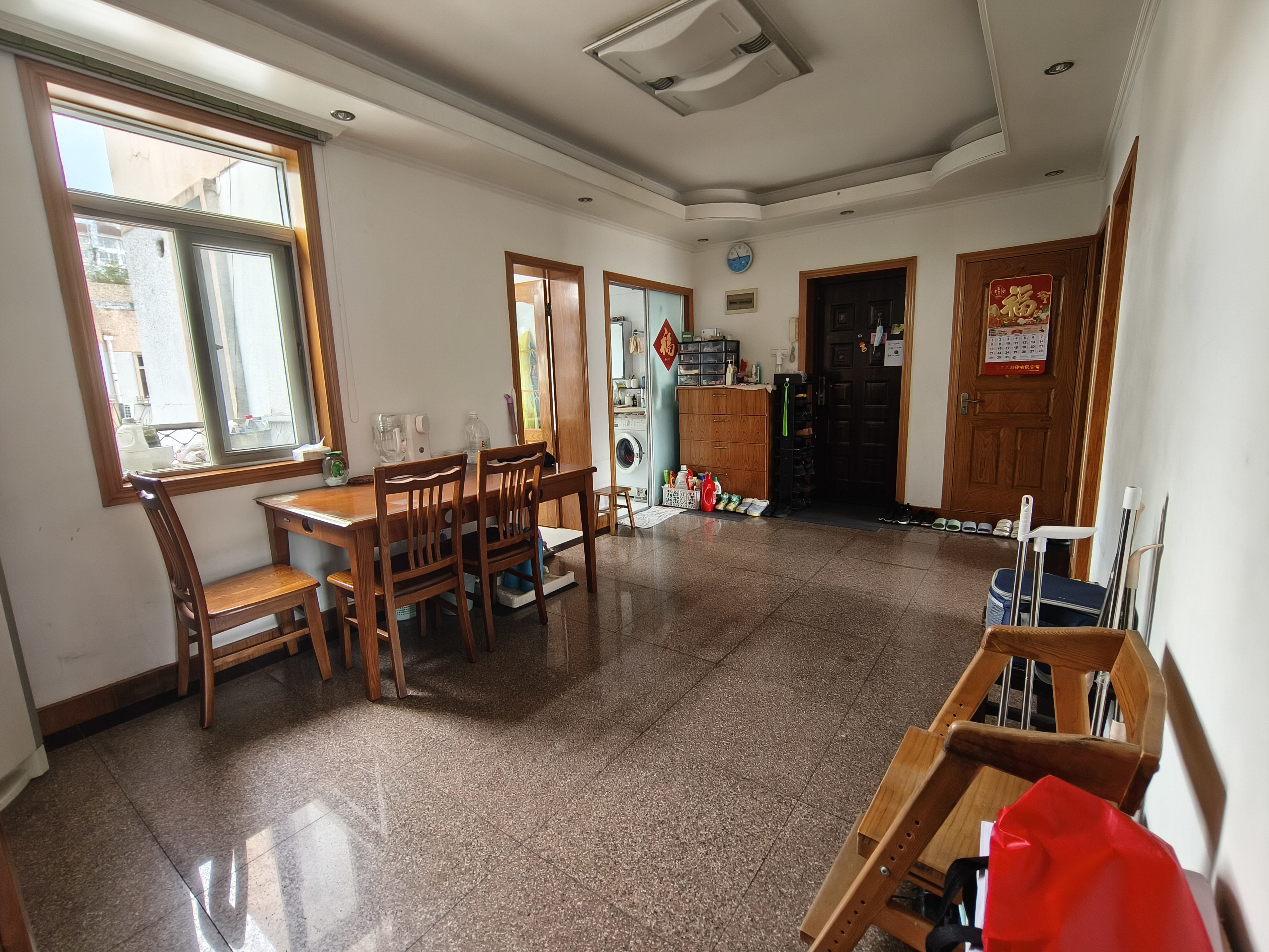南园路18号大院 99平 三室一厅
