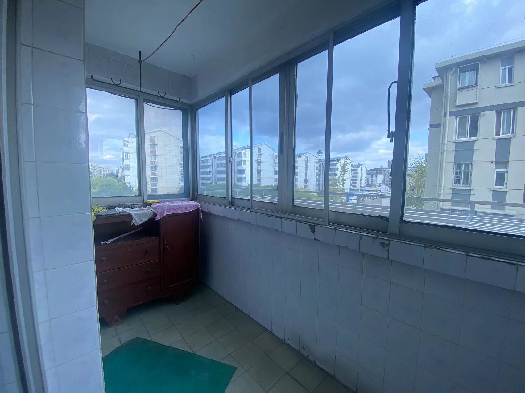 万象北园 3室1厅1卫 65.00m&sup2;