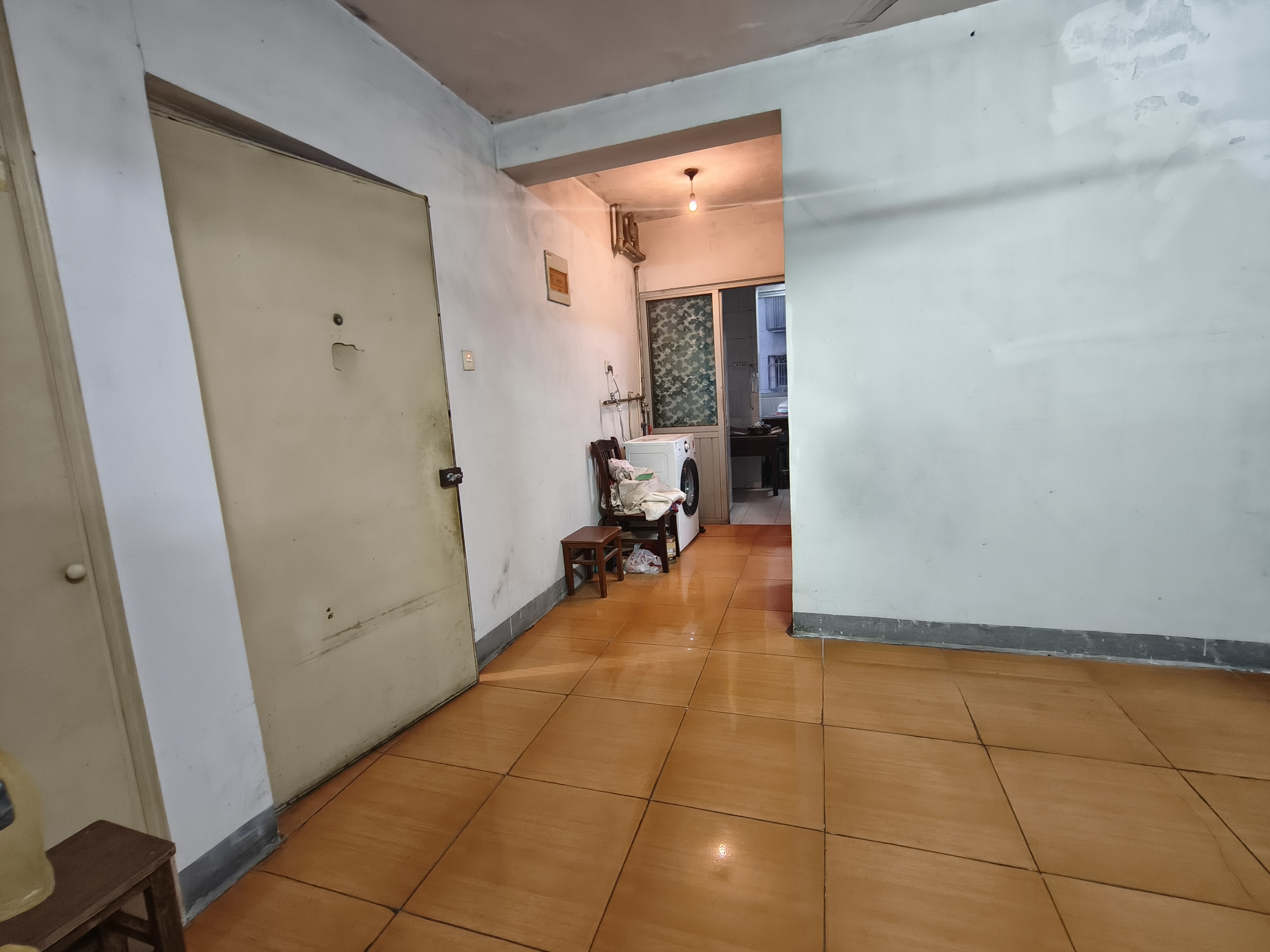 新海通花园 1室1厅1卫 55m&sup2;