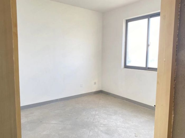 江景国际家园 3室2厅2卫 145m&sup2;