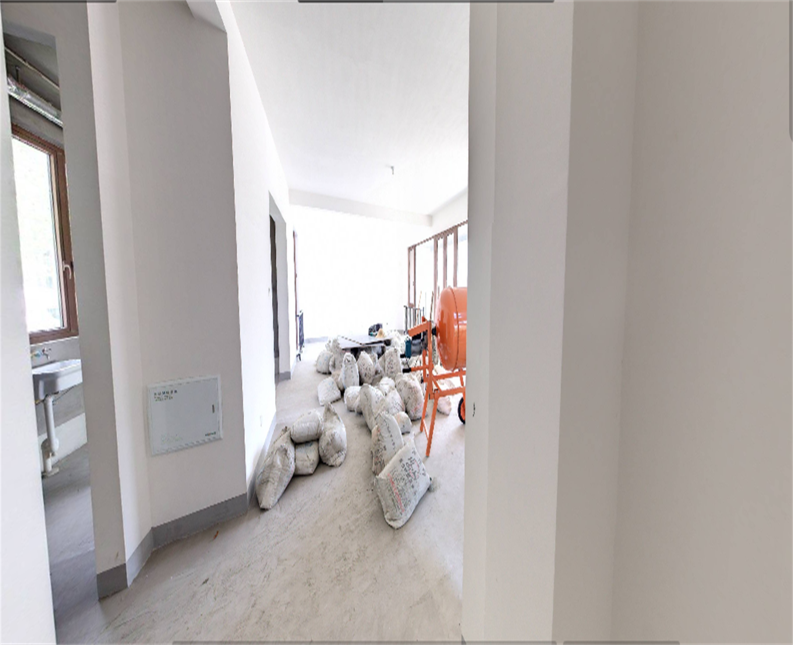 星湖泮别墅 5室2厅2卫 410.00m&sup2;