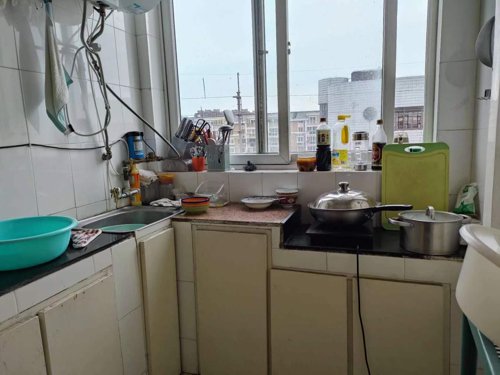 人民中路162号 2室1厅1卫 58m&sup2;