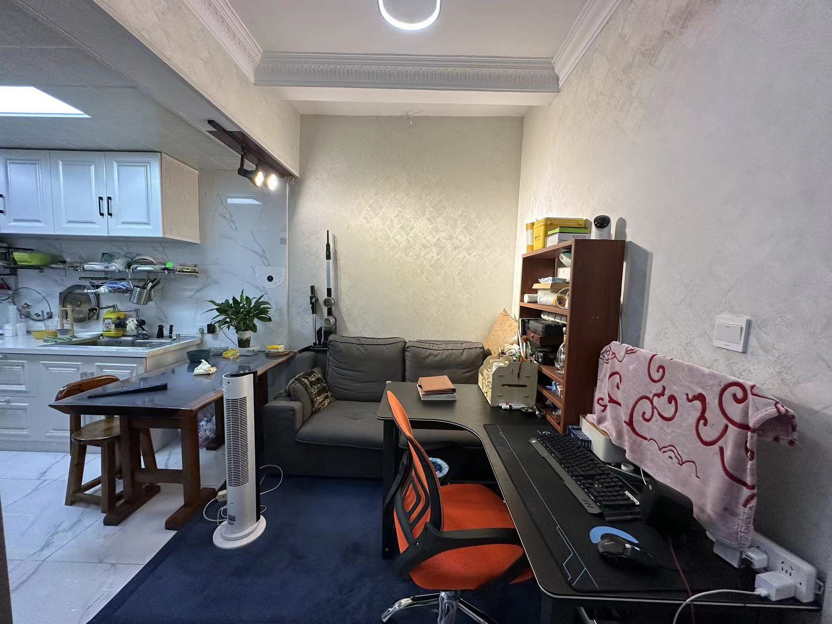 虹桥东村 2室1厅1卫 60.00m²