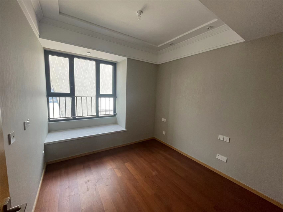 绿城蘭园 4室2厅2卫 133.00m&sup2;