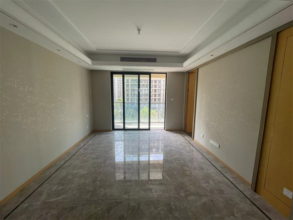 绿城蘭园 4室2厅2卫 133.00m&sup2;