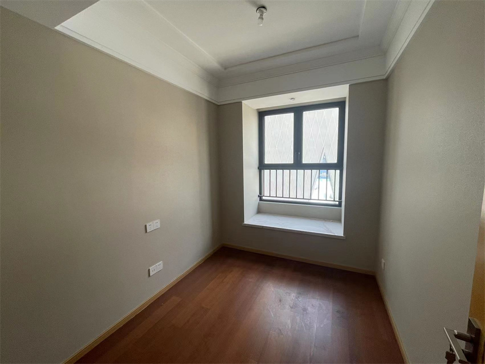 绿城蘭园 4室2厅2卫 133.00m&sup2;